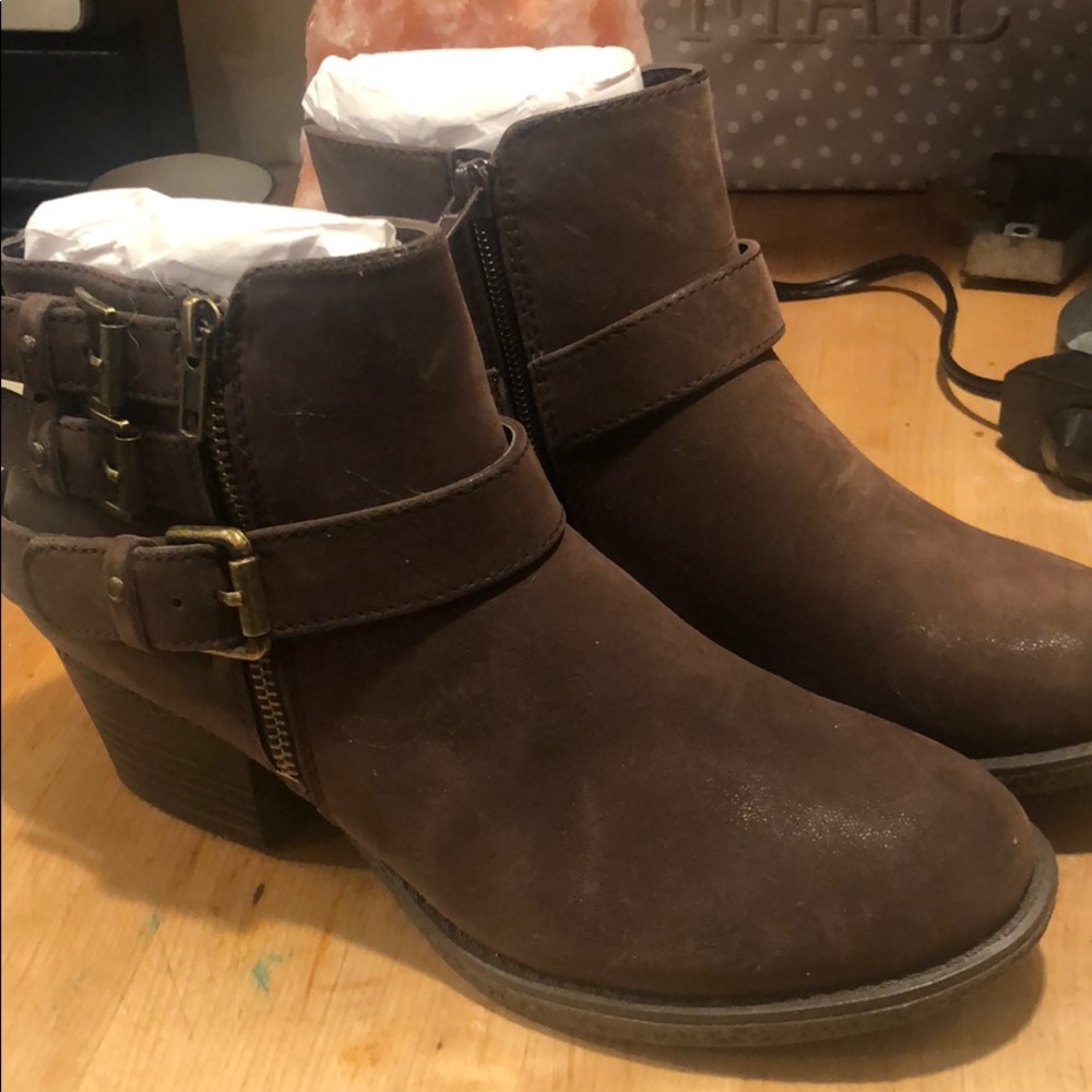 Madeline Brown Booties size 7.5